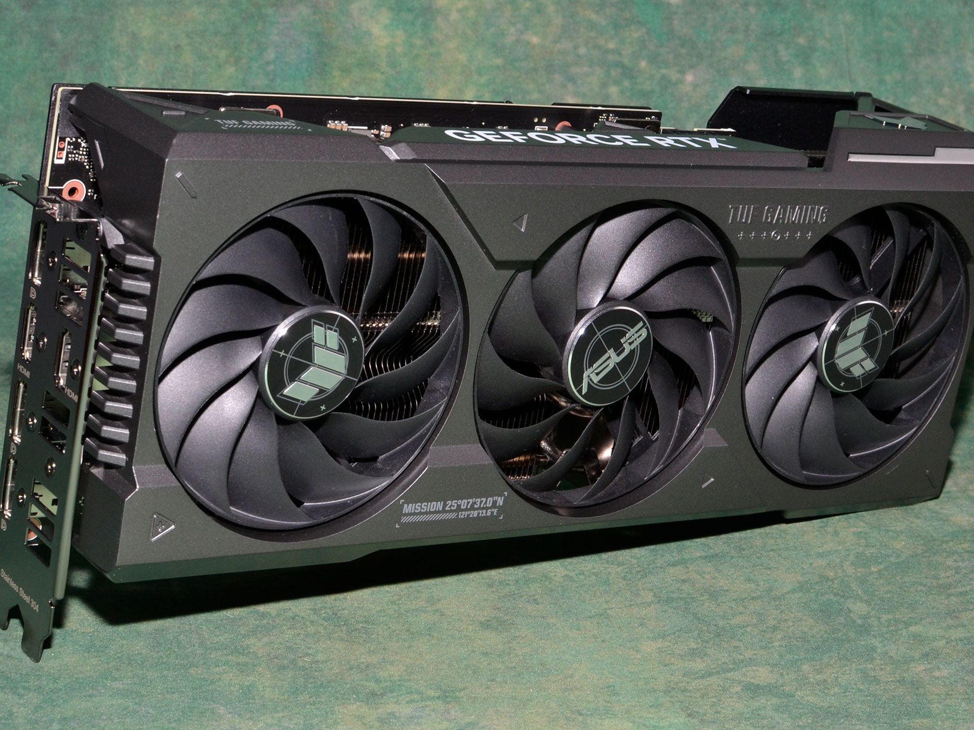 NVIDIA RTX 4070 Ti Super