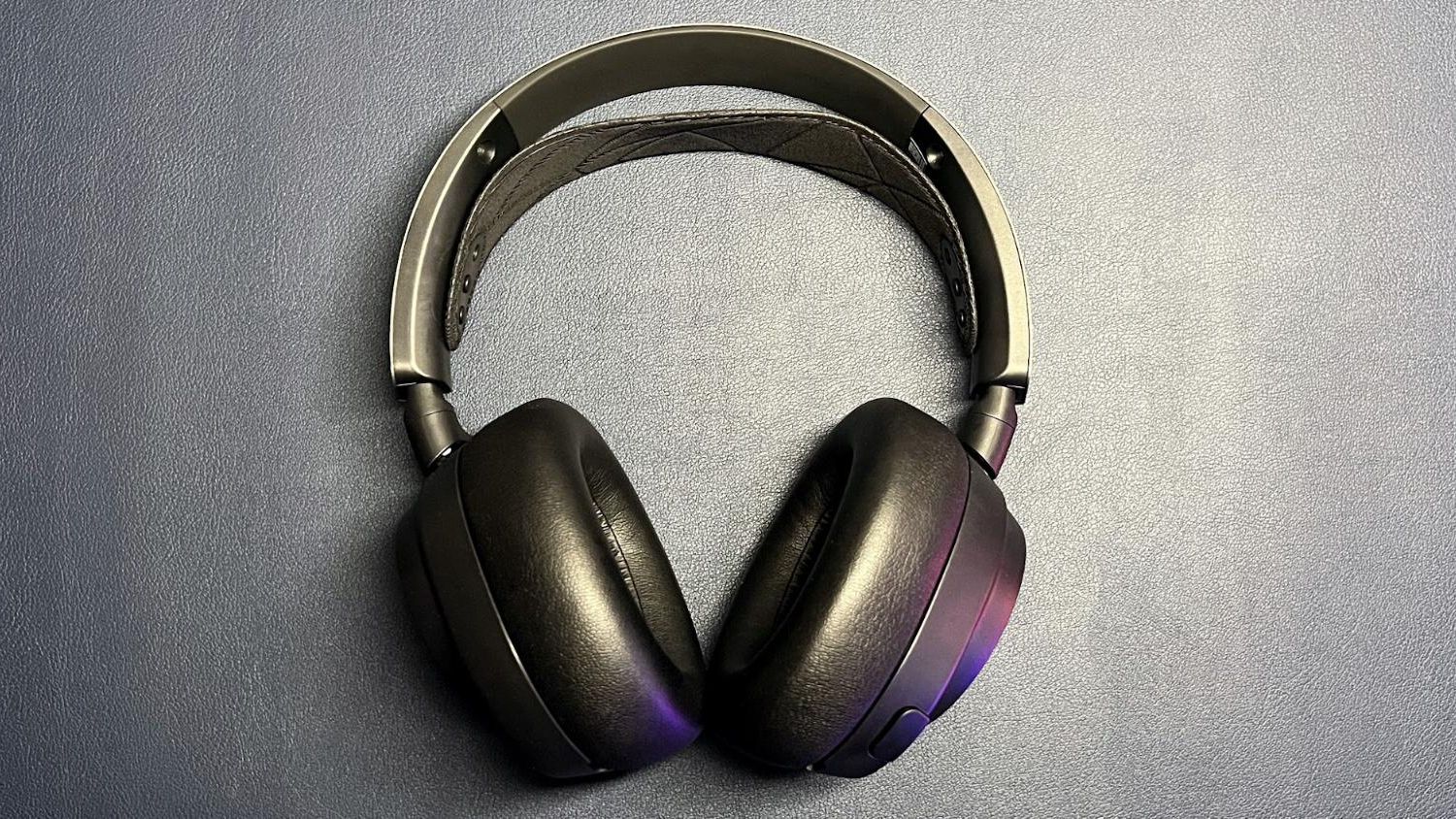 SteelSeries Arctis Nova Pro 4